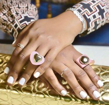 Maxage Nail Bar